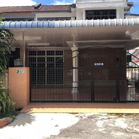 Naurah Homestay Sungai Petani Exterior photo