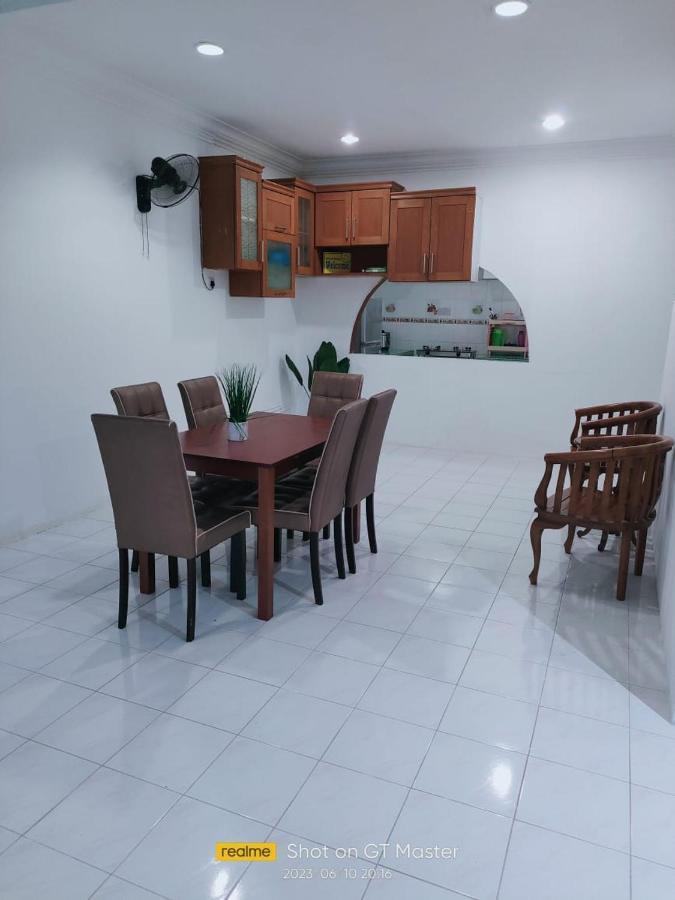 Naurah Homestay Sungai Petani Exterior photo